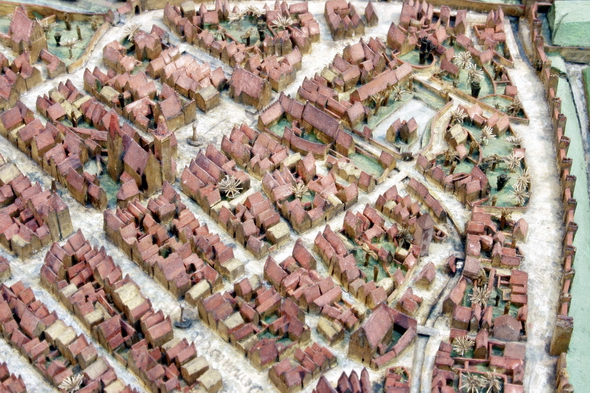 Rathausplatz und Schffbrustrae im Kleinen Sandtermodell von 1571. Foto: Stadtmuseum Ingolstadt, Dr. Gerd Riedel