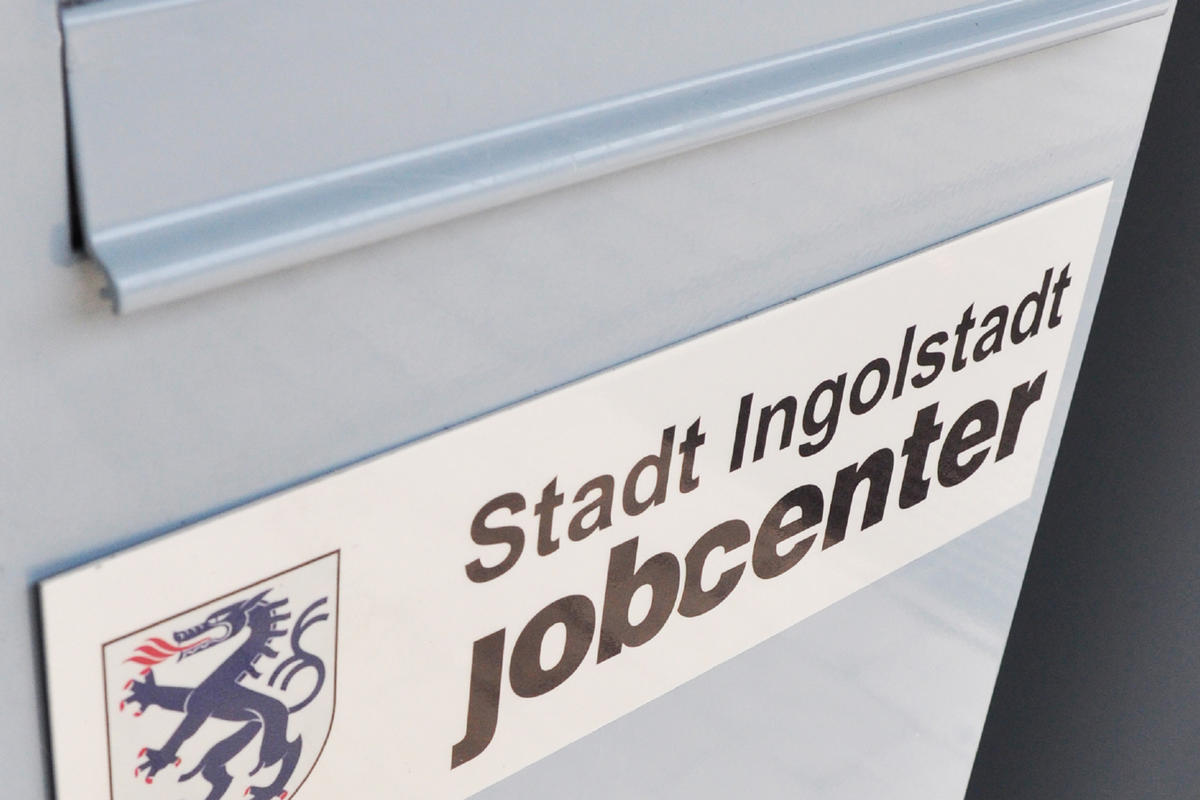 Kann Mich Das Jobcenter Zu Einer Maßnahme Zwingen Vereinfachter Zugang zu Jobcenter-Leistungen