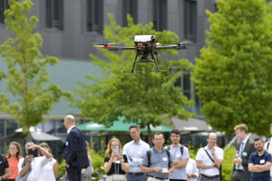Bild vergrößern: Beim Netzwerktreffen fanden auch Unterschiedliche Drohnen-Demonstrationen statt.