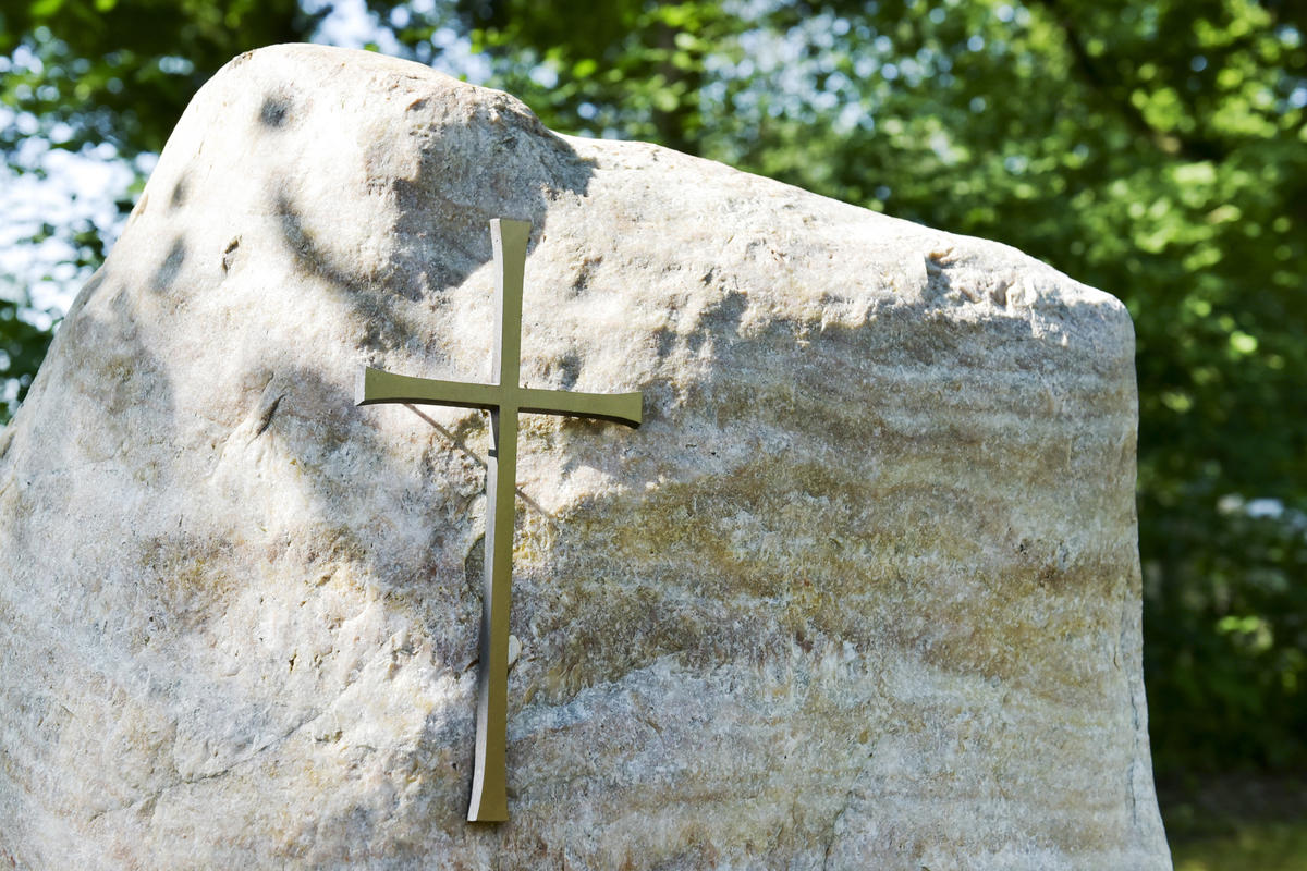 Grabstein - Friedhof