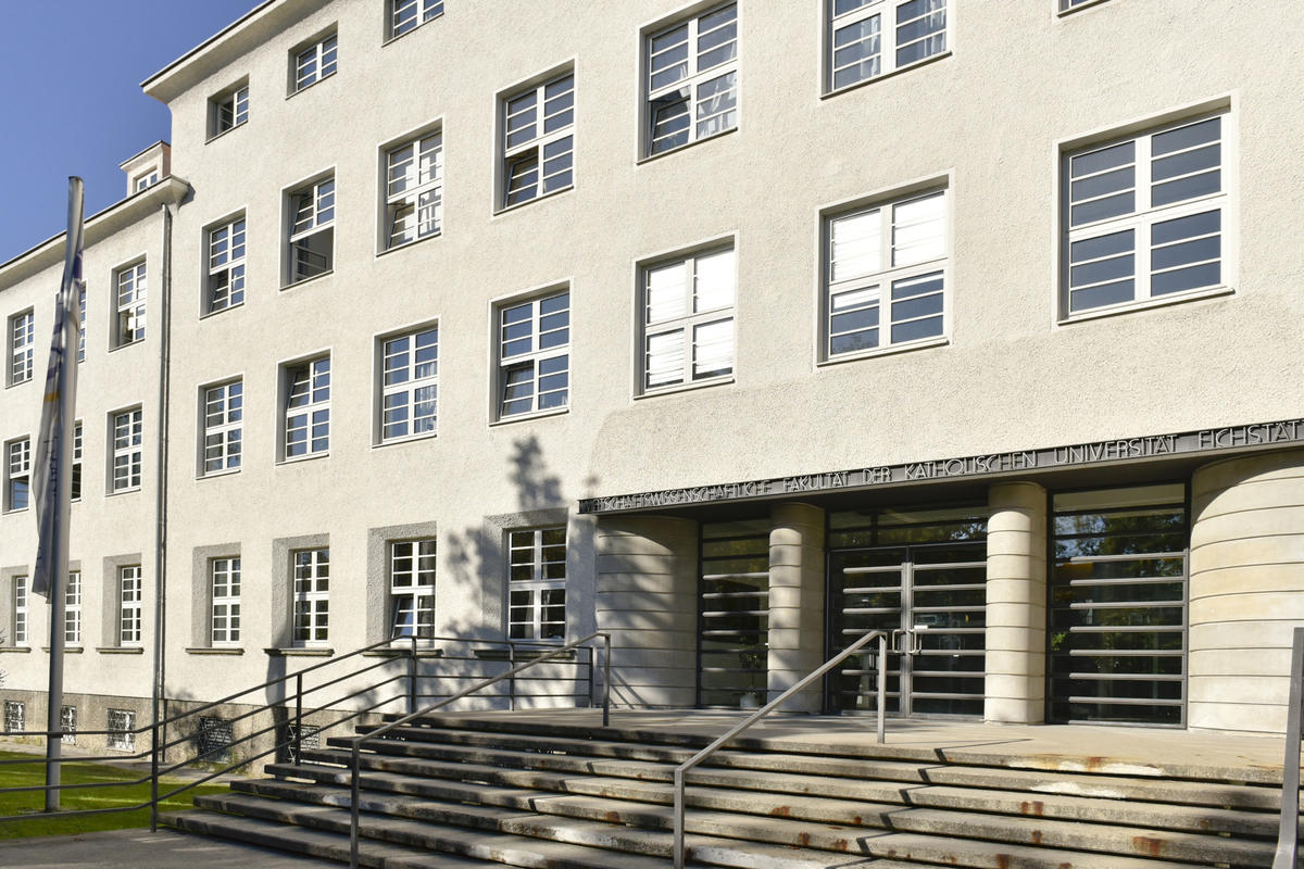 Wirtschaftswissenschaftliche Fakultät der Uni Eichstätt