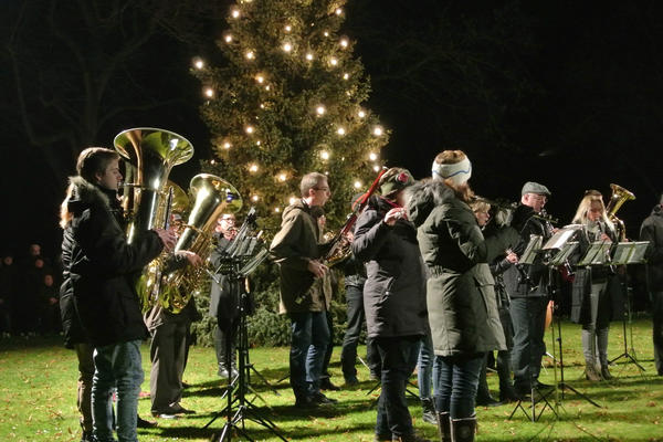 Bild vergrern: Weihnachtskonzert des Blserensembles