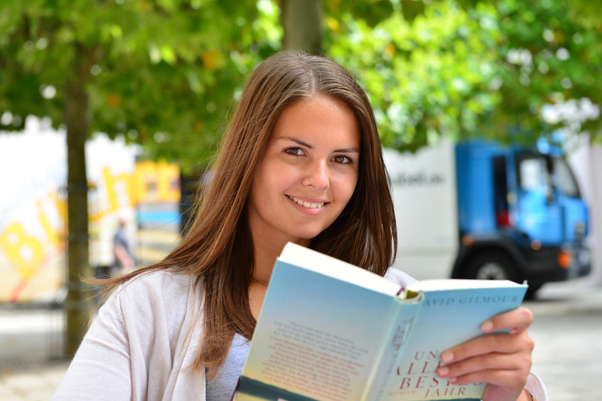 Stadtbücherei - Bücherbus - Lesen