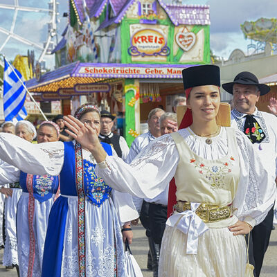 Bild vergrößern: Festumzug 2024