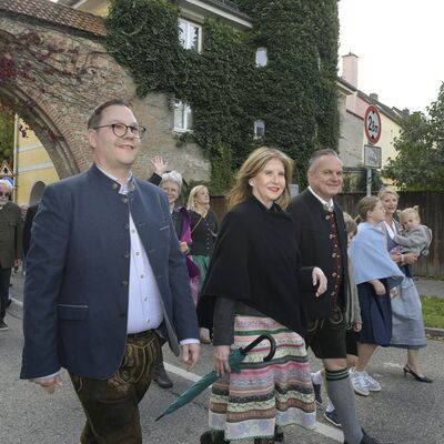Bild vergrößern: Festumzug 2024