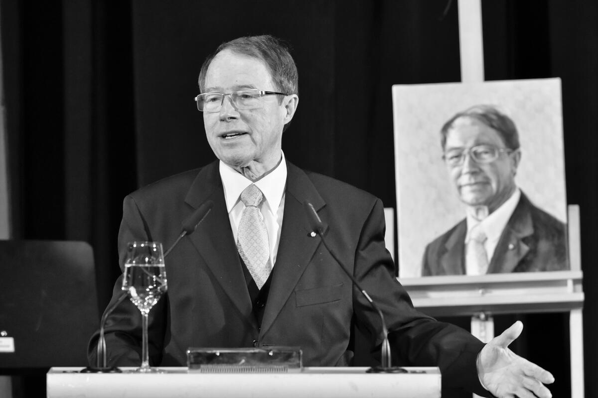 Altoberbürgermeister Peter Schnell