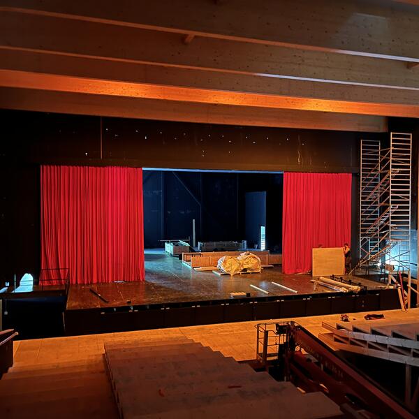 Bühne Holztheater