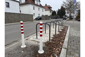 Bild vergr&ouml;&szlig;ern: Fahrradb&uuml;gel Ickstattstra&szlig;e