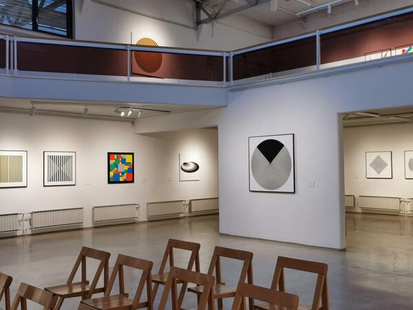 Bild vergr&ouml;&szlig;ern: Ausstellung "obenauf"