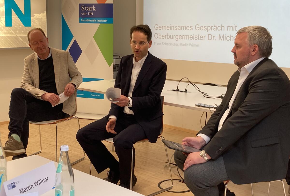 OB Kern im Gespräch mit dem IHK Regionalausschuss