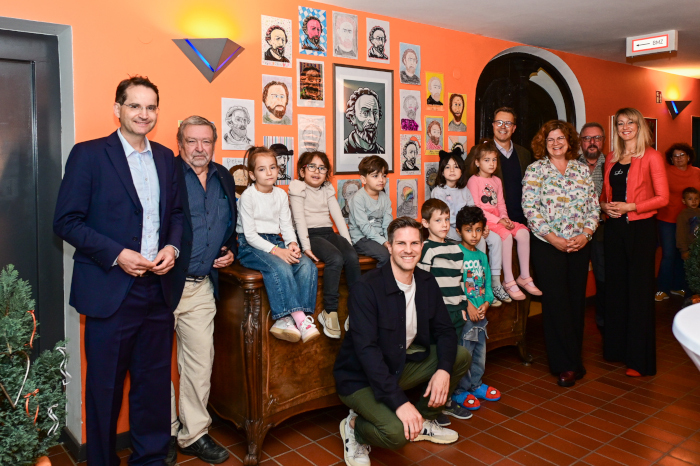 Das Portrait hängt im Foyer des Peter-Steuart-Hauses