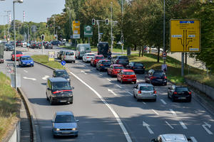 Bild vergrößern: Die Verkehrsdichte in Ingolstadt nimmt zu