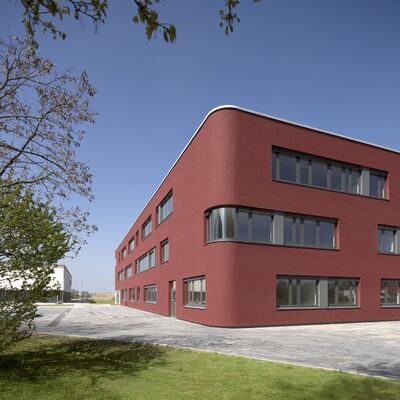 Bild vergr&ouml;&szlig;ern: August-Horch-Schule Gebäude Mittelschulstufe