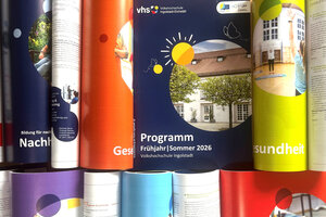 Bild vergr&ouml;&szlig;ern: vhs-Programm f&uuml;r das Fr&uuml;hjahrs- und Sommersemester