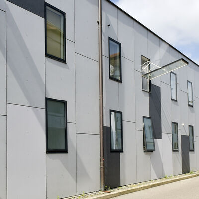 Bild vergr&ouml;&szlig;ern: Fassade Detail