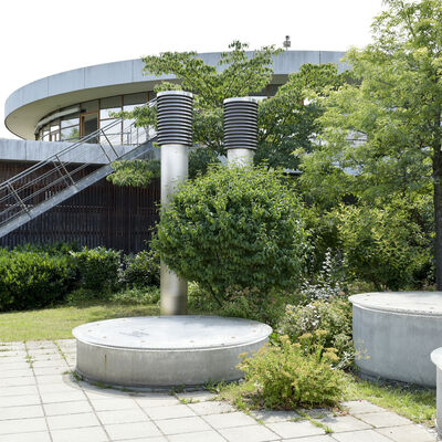 Bild vergr&ouml;&szlig;ern: Innenhof