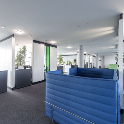 Bild vergr&ouml;&szlig;ern: Büro
