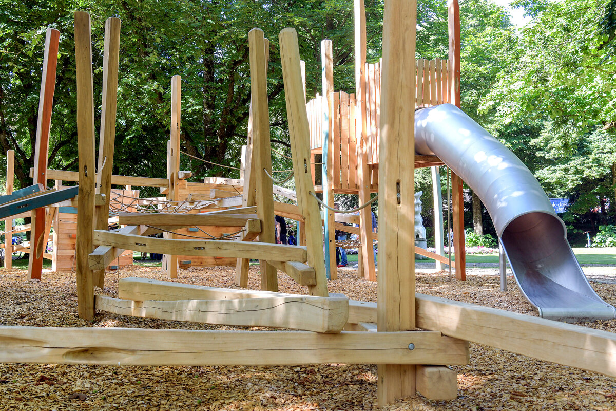 Inklusiver Spielplatz am Schwarzen Weg