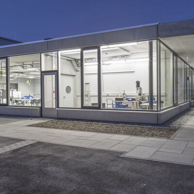 Bild vergr&ouml;&szlig;ern: Haus D, Außenansicht