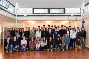 Bild vergr&ouml;&szlig;ern: B&uuml;rgermeisterin Dr. Dorothea Deneke-Stoll (l.) beim Empfang f&uuml;r Gy&ouml;r.