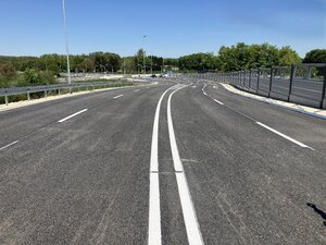 Bild vergr&ouml;&szlig;ern: Stra&szlig;enf&uuml;hrung