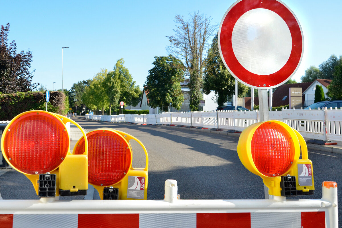 Stra�ensperrung