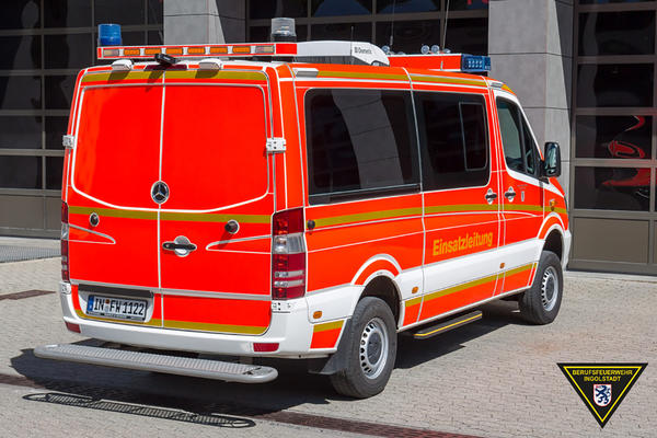 Einsatzleitwagen Gefahrgut Heckansicht
