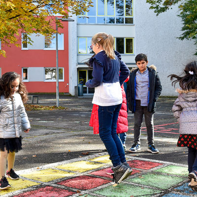 Bild vergr&ouml;&szlig;ern: Hort Tintenklecks