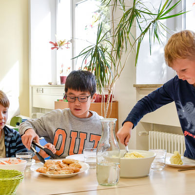 Bild vergr&ouml;&szlig;ern: Hort Tintenklecks