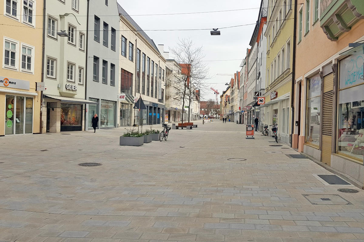 Sanierung Fu&szlig;g&auml;ngerzone (Ende der Bauabschnitte 1 und 2)