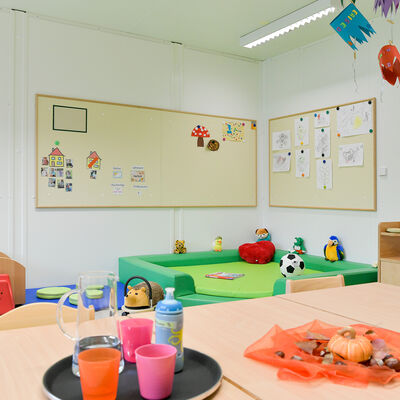 Bild vergr&ouml;&szlig;ern: Kinderkrippe Schatztruhe