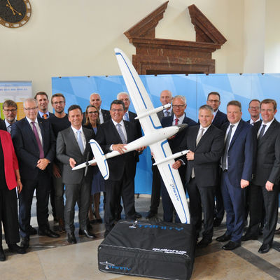 Bild vergr&ouml;&szlig;ern: Die Ingolstädter Bewerbung für die Urban Air Mobility Initiative erhält große Unterstützung