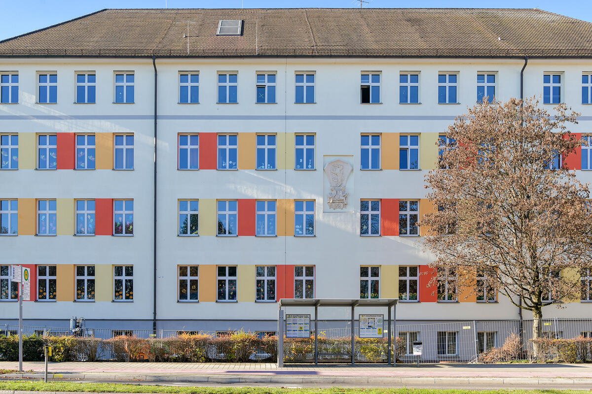 Hort Hundertschritt in der Schule an der Münchener Straße