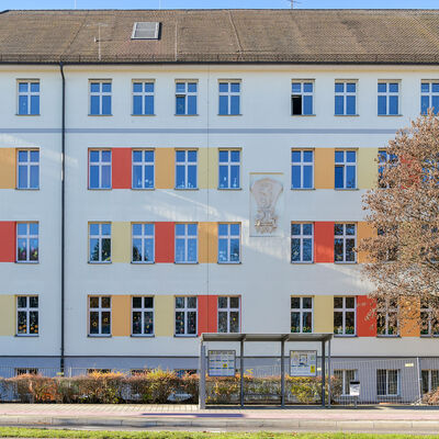 Bild vergr&ouml;&szlig;ern: Hort Hundertschritt in der Schule an der Münchener Straße