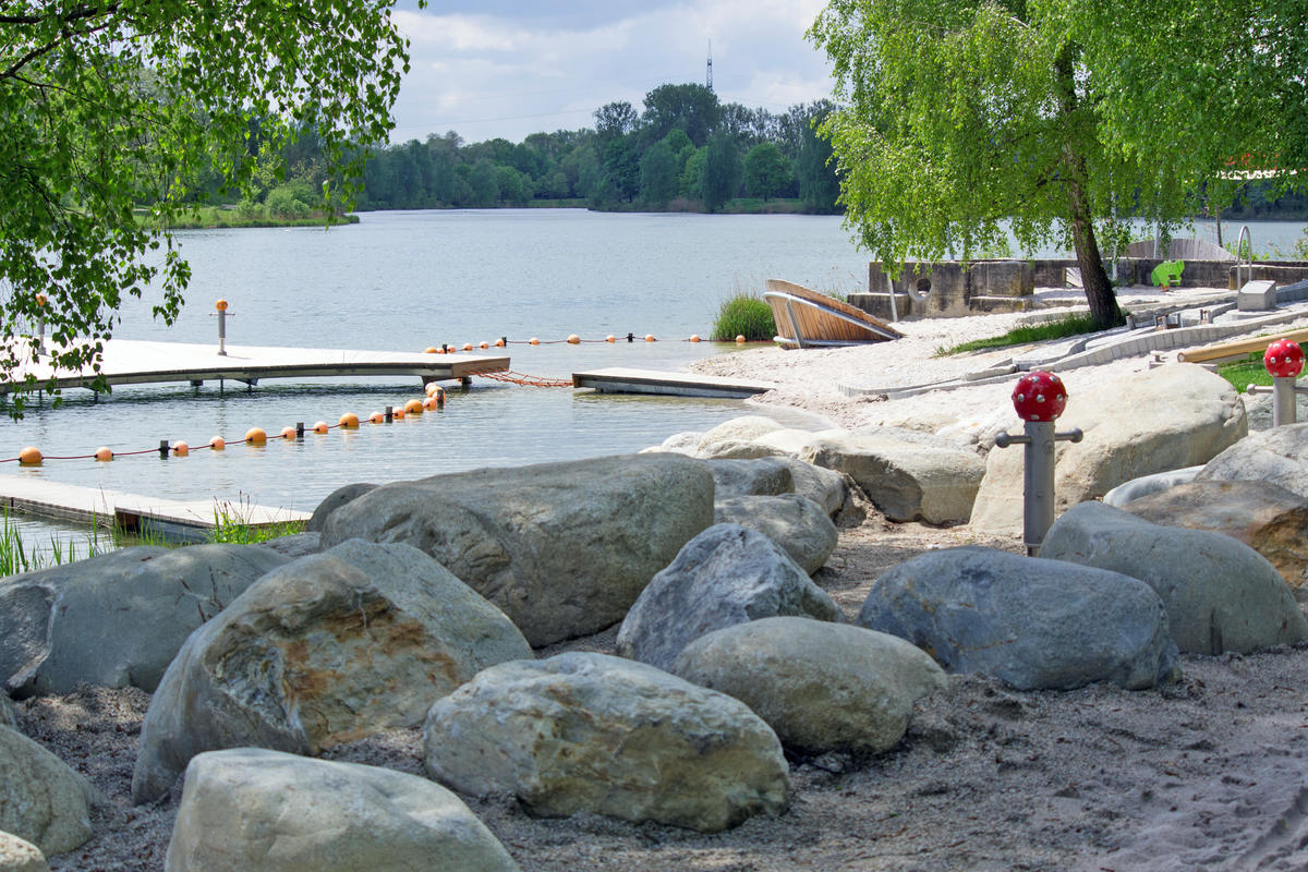 Donauwurm am Baggersee