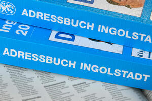Bild vergrößern: Das Adressbuch Ingolstadt erscheint alle zwei Jahre