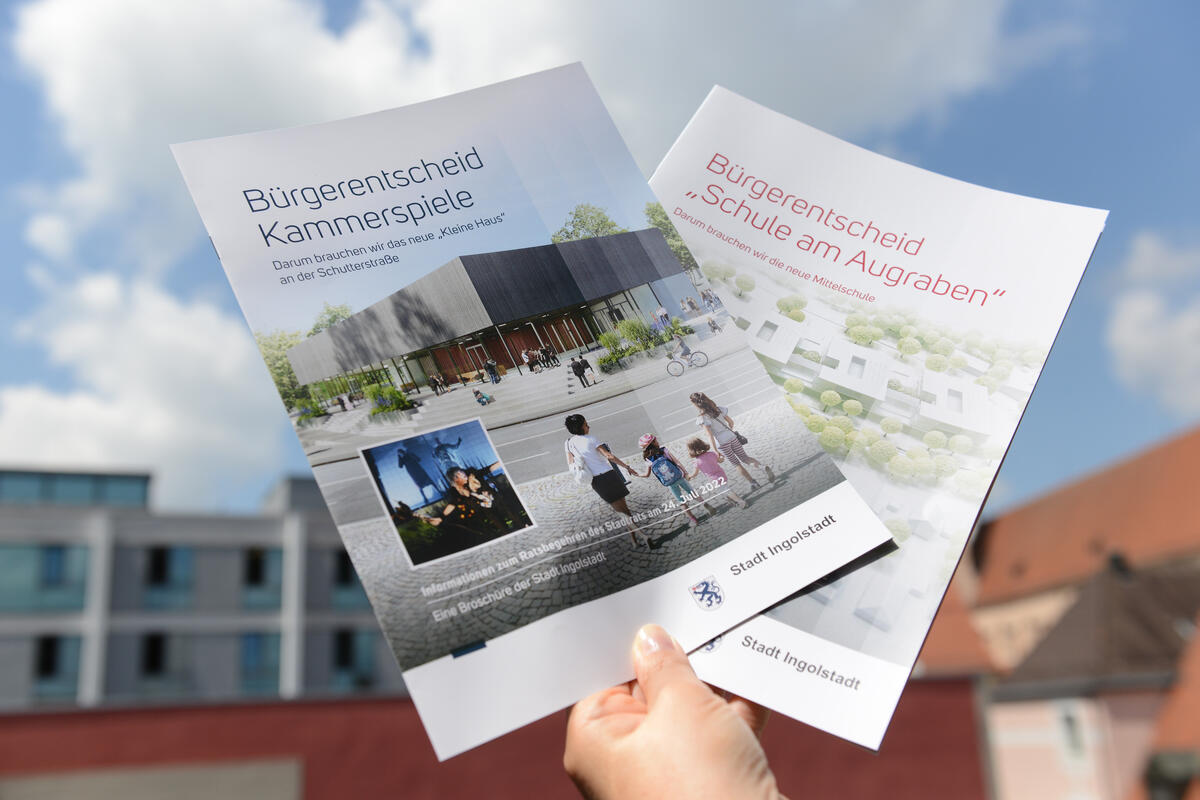 B&uuml;rgerentscheide - Brosch&uuml;ren - Themenfoto