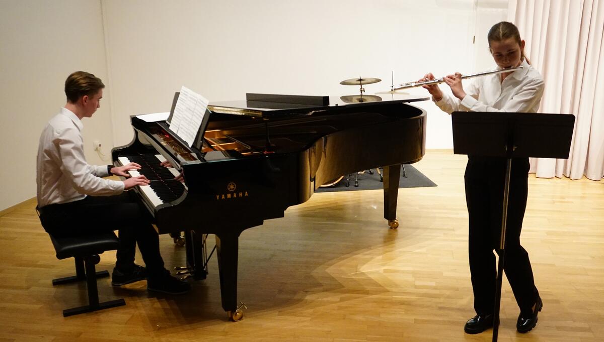 Konzert der Städtischen Simon-Mayr-Sing- und Musikschule Ingolstadt im Jahr 2023 in Murska Sobota 