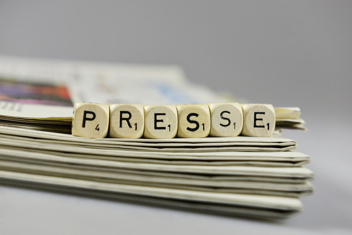 Presse Scrabble Stilleben 