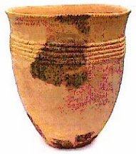Keramikgefäß der Chamer Gruppe. M. ca. 1:9