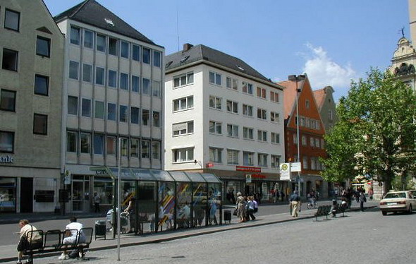 Rathausplatz. Foto: Kurt Scheuerer