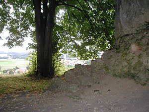 Weinberghöhlen, Barth-Linde, Vorraum Höhle 1. Foto: Kurt Scheuerer